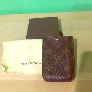 🚫SOLD🚫LOUIE VUITTON phone case